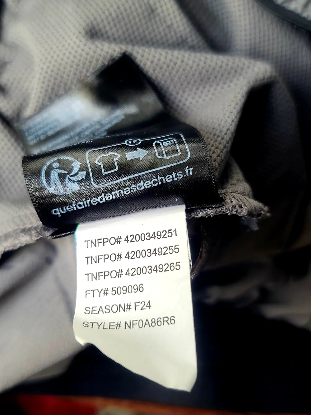 The North Face Men's Large Gray Active Shorts